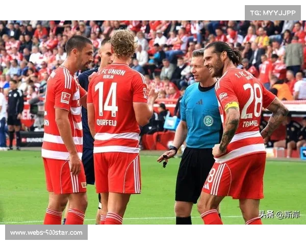 拜仁vs霍芬海姆：霍村防守严密，寻求反击机会